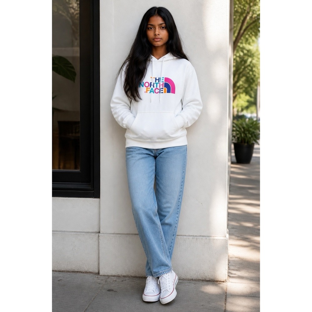 The‎ North Face Pullover White Hoodie with Rainbow Logo Size Medium